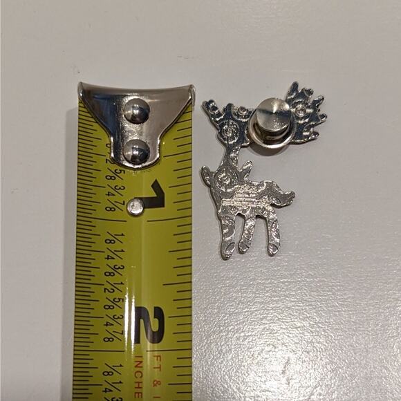 Xerneas Pokémon Enamel Pin, Generation 6 #716 – Aura Trio, Fairy Type - Picture 4 of 5